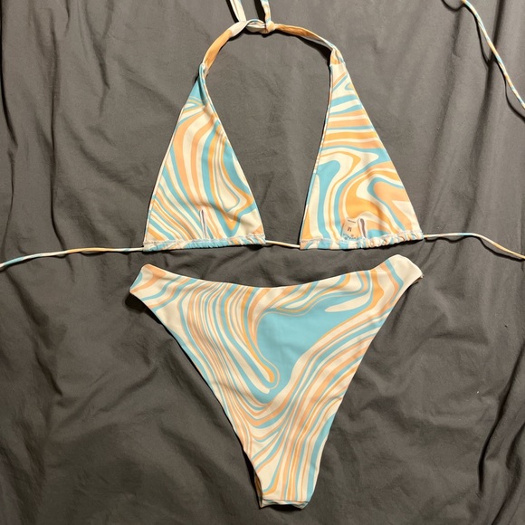 Shop Aurelle Bikini - Picture 3 of 6